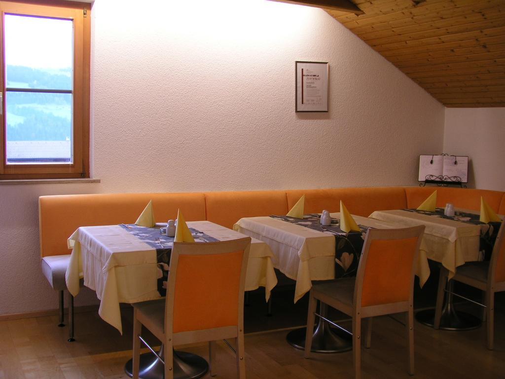 Ferienwohnungen Pension Sonnblick クルムバハ エクステリア 写真