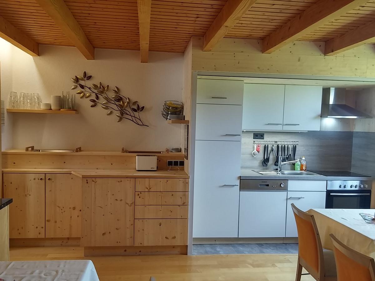 Ferienwohnungen Pension Sonnblick クルムバハ エクステリア 写真